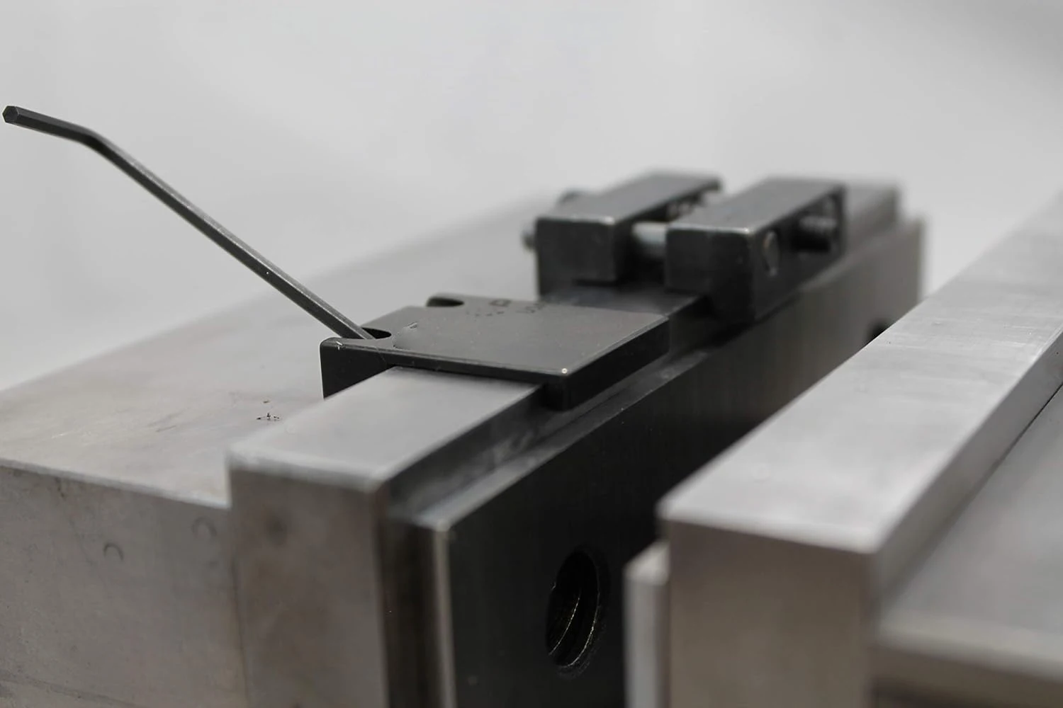 Vise Jaw Stop Vise Ultra Low Vice Jaw Stop Ultra Low Profile fits standard 6 inch jaw width .700-.750 VS-0675 Black