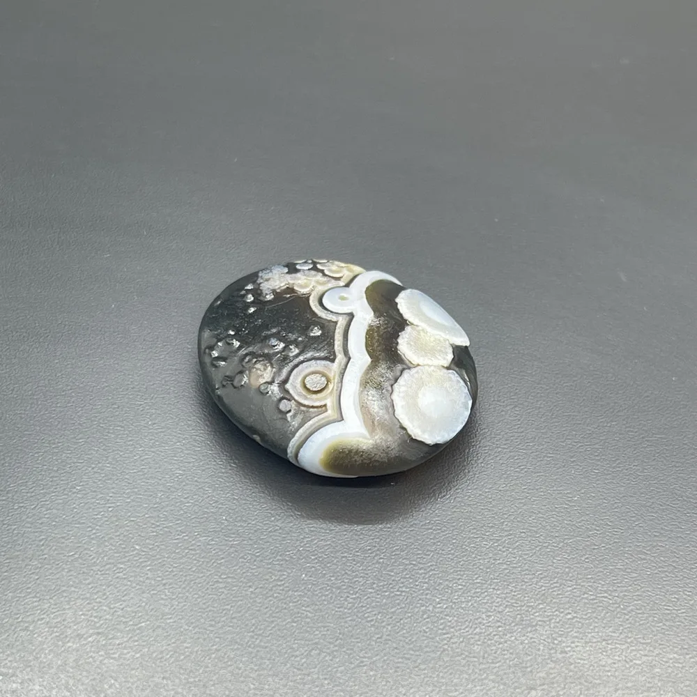 

Pure Natural Wishing Agate Stone Gorgeous Eye Agate Is Extremely Rare And Precious Bead For Jewelry DIY Decoration
