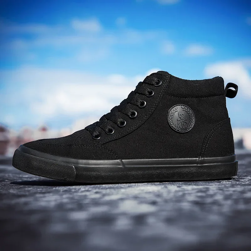Fashion Men's Canvas Shoes Quality Men Vulcanized Shoes New Breathable Male Flats Hot Sell Wear-resistant High-top Shoes for Men 2