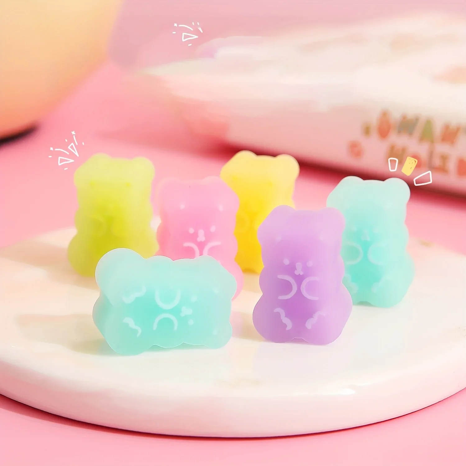 Random Creative Cartoon Eraser Student Holiday Prize Gift Cute Bear Wipe Clean Eraser Translucent 1pack pencil eraser,eraser pen,retractable eraser,kneadable eraser,eraser refillable pen,biscuit eraser,plasticine eraser