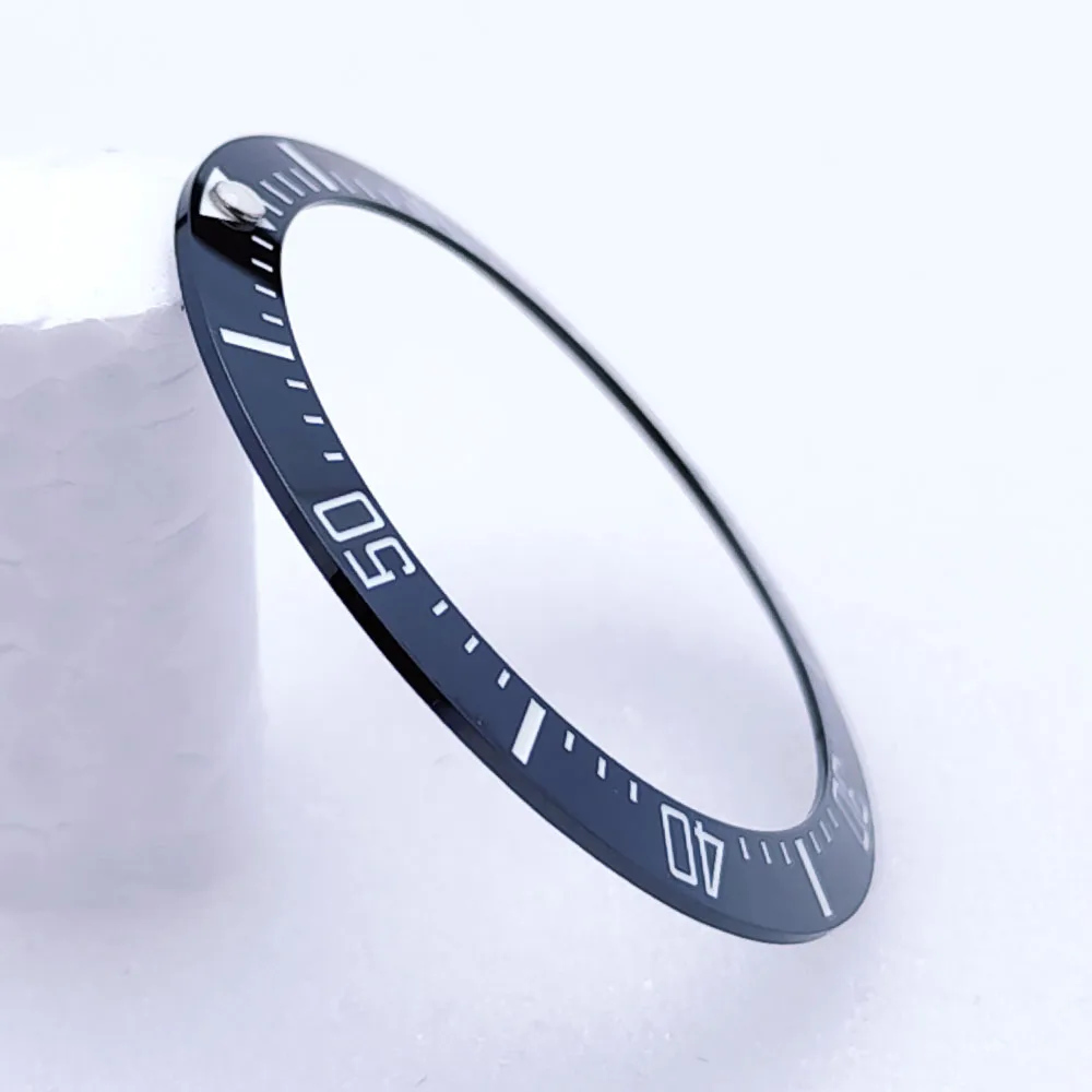 Elegant Sloping Blue-Green Luminous Ceramic Bezel Insert