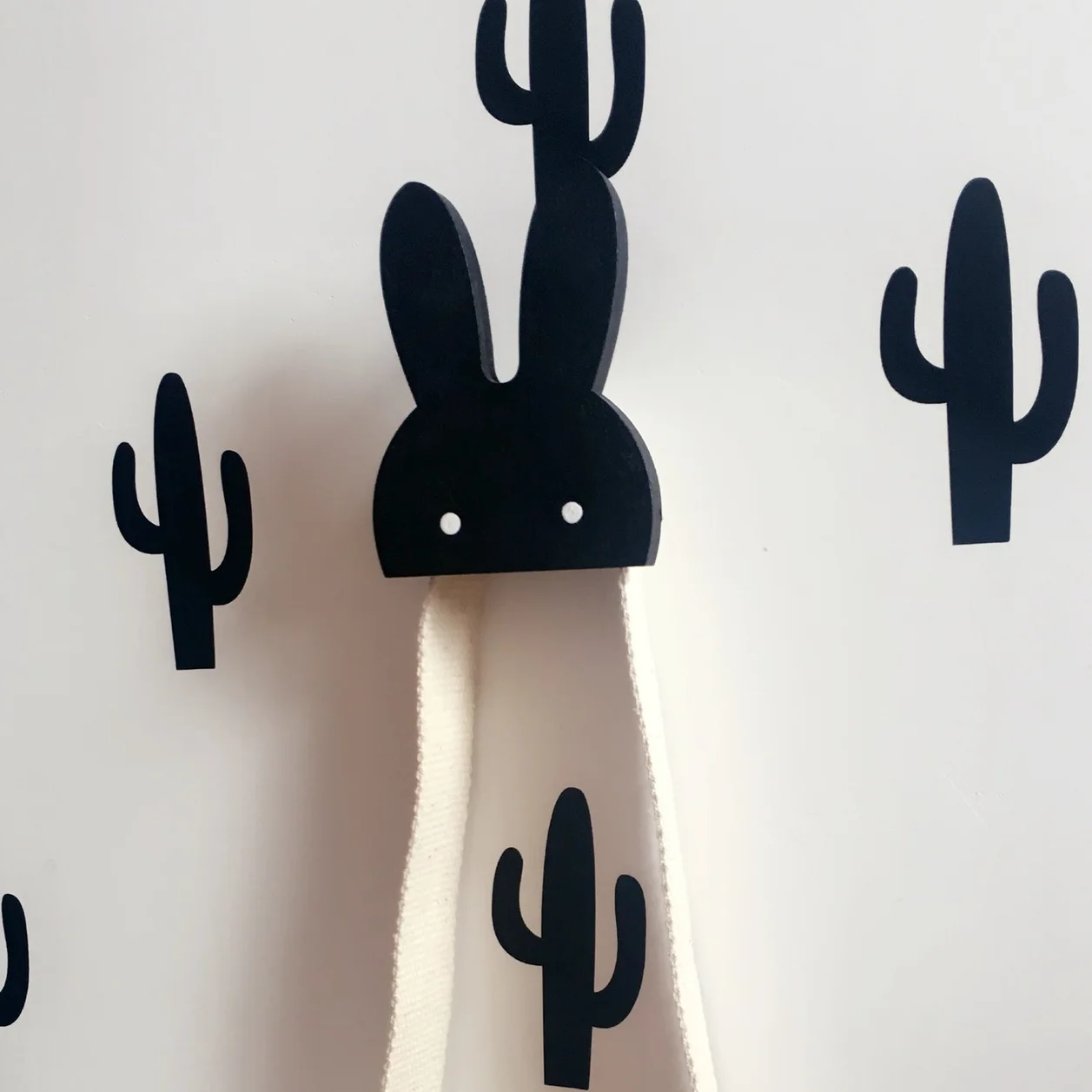 INS Nordic Style Black White Rabbit Wooden Hook Children\'s Room Clothing Shop Decorative Wall Stickers Photography Props