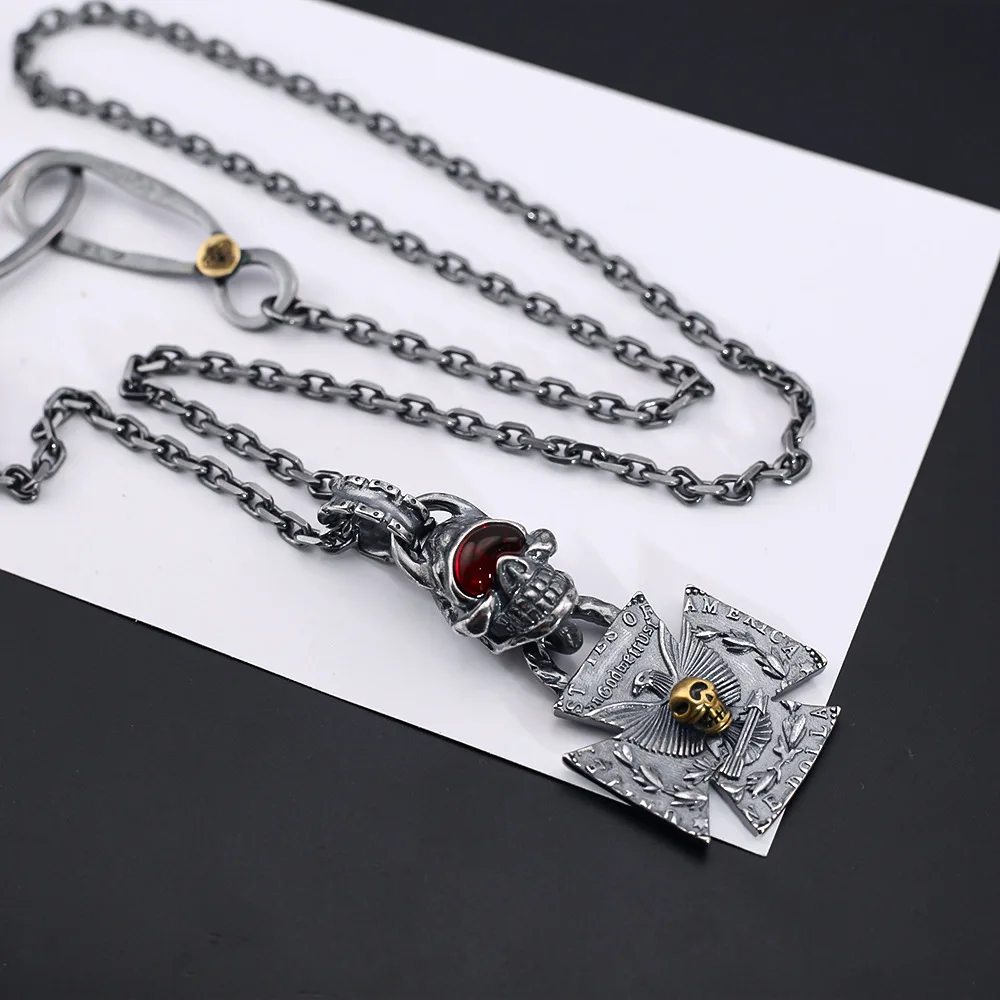 Medieval vintage vintage skull hang tag necklace