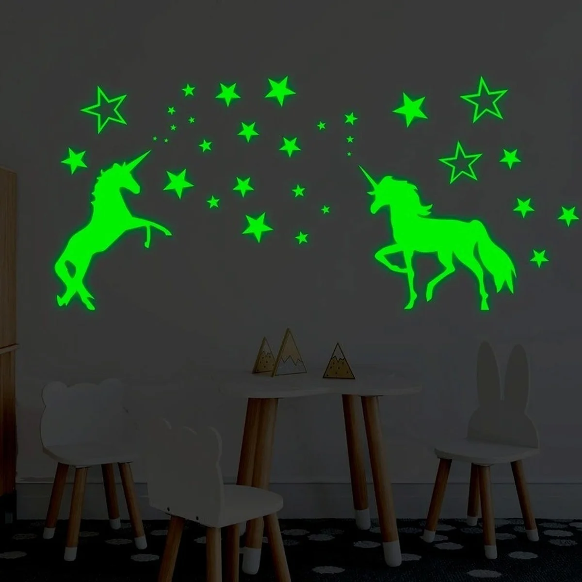 Luminous Wall Stickers Glow In The Dark Stars Unicorns Fluorescent Glow Wall Ceiling Home Party Kids Room Decorations Decals