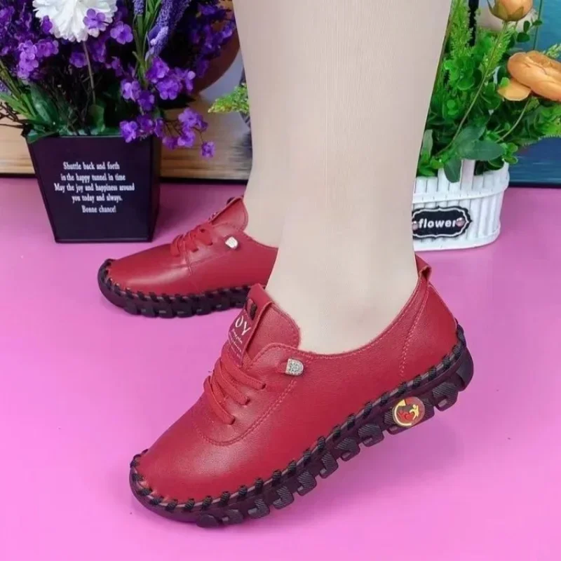 

Women Spring Vintage Breathable Shoes Platform Loafers Lace Up Leather Hollow Slip-On New Fashion Casual Shoes for Women 2023
