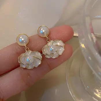925 Silver Needle Korean Fashion White Pearl Flower Drop Earrings For Women Jewelry 2025 Trending New Luxury Women's Earrings