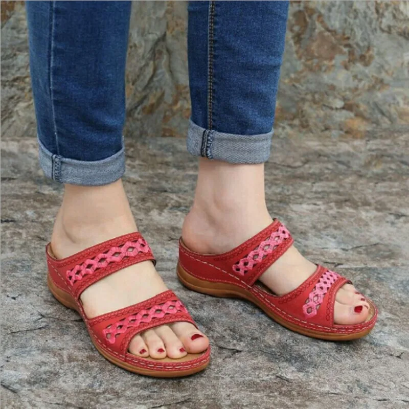 Retro Hollow Out Thick-Heeled Sandals Women Summer Lightweight Casual Slippers Woman Plus Size Outdoor Platform Sandles