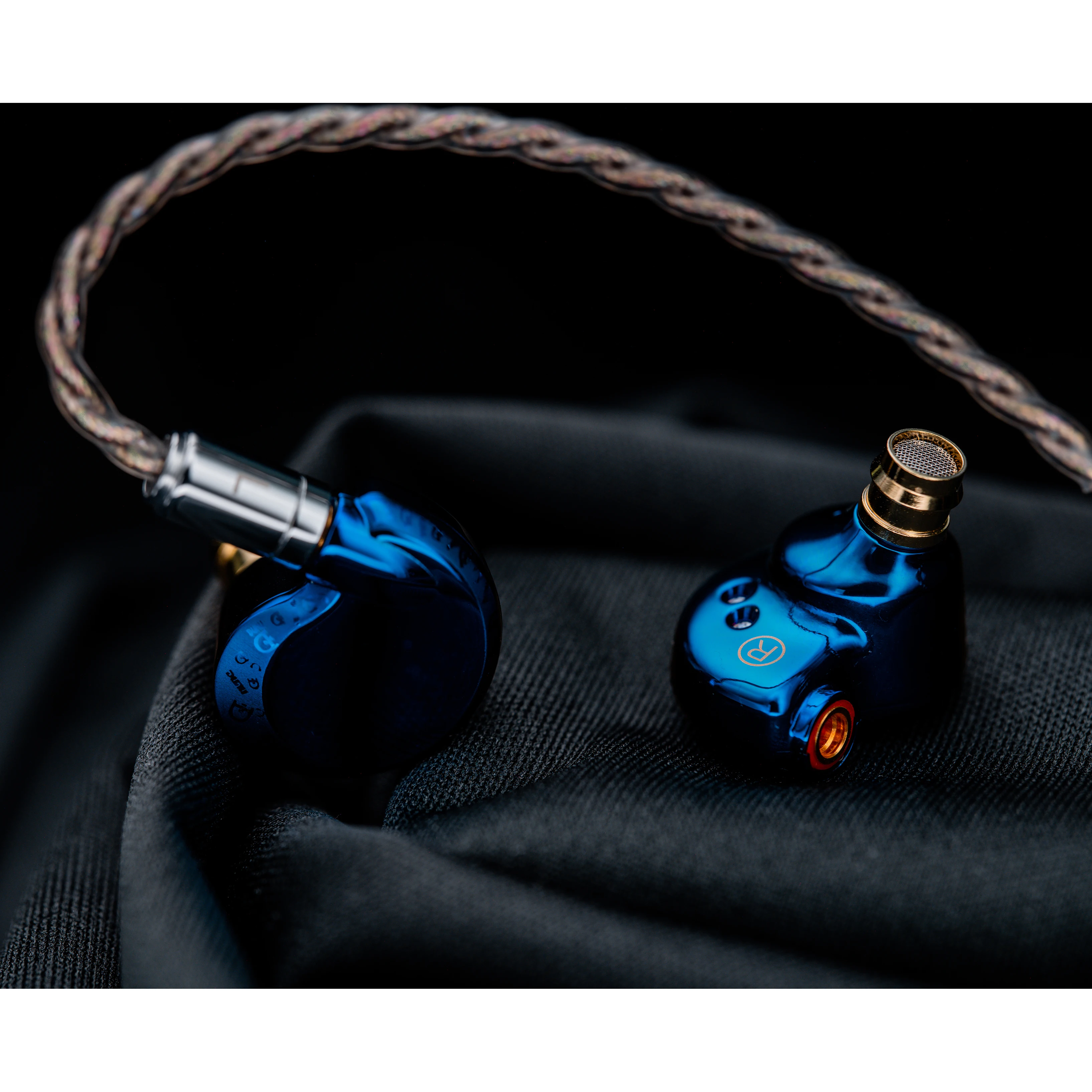 DUNU FALCON ULTRA /ダイナミックドライバーIEMS/インイヤーイヤホン