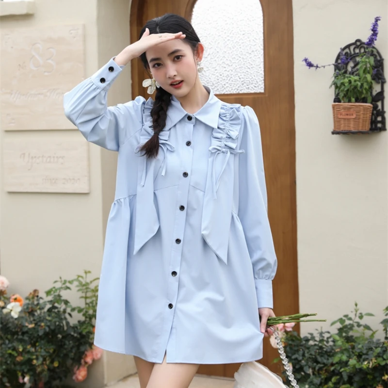 

Платье-рубашка с длинным рукавом, отложным воротником и бантом