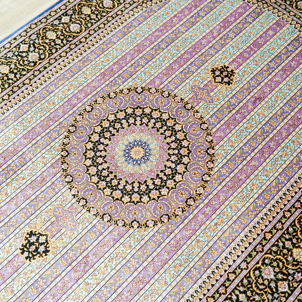 Рисунок 4 - Восточные шелковые Коврики ручной