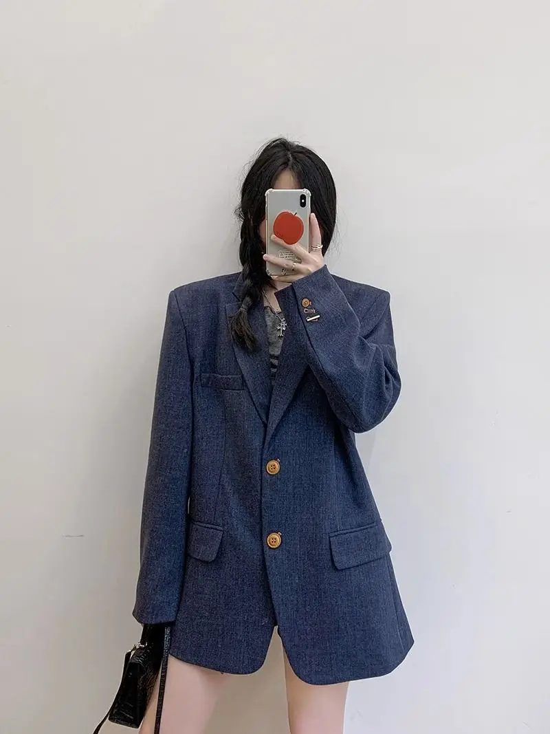 Рисунок 3 - Женские винтажные блейзеры большого размера