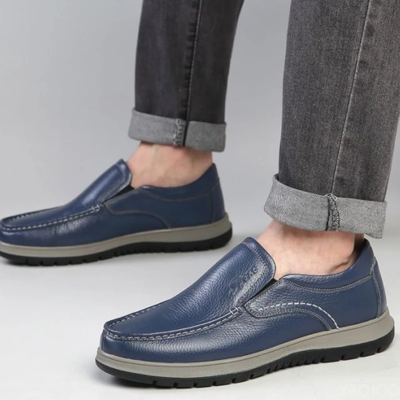 2026 Spring and Autumn Fashion New Casual Comfortable Flat Flat Men's Shoes Simple and Versatile Set Mouth Men's Shoes