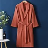 100% coton Couple Robe gaufre peignoir Robe Kimono Yukata maison vêtements décontracté femmes vêtements de nuit printemps été vêtements de détente