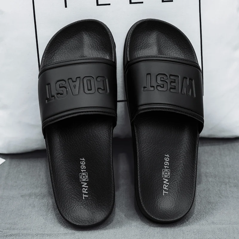 Men's Slippers New Anti slip Net Red Beach Slippers Men's Anti slip Home Indoor Shower Cool Fashion Outwear