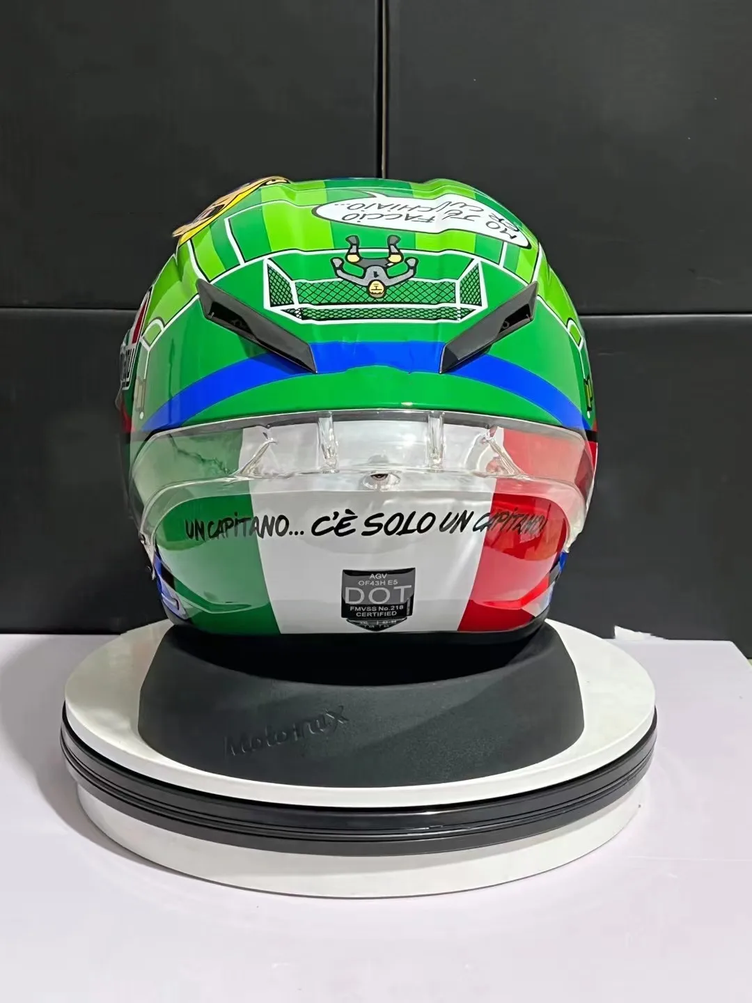  ũν ũ  Ϸ , ̵ Ǯ ̽  , Casco Capacete