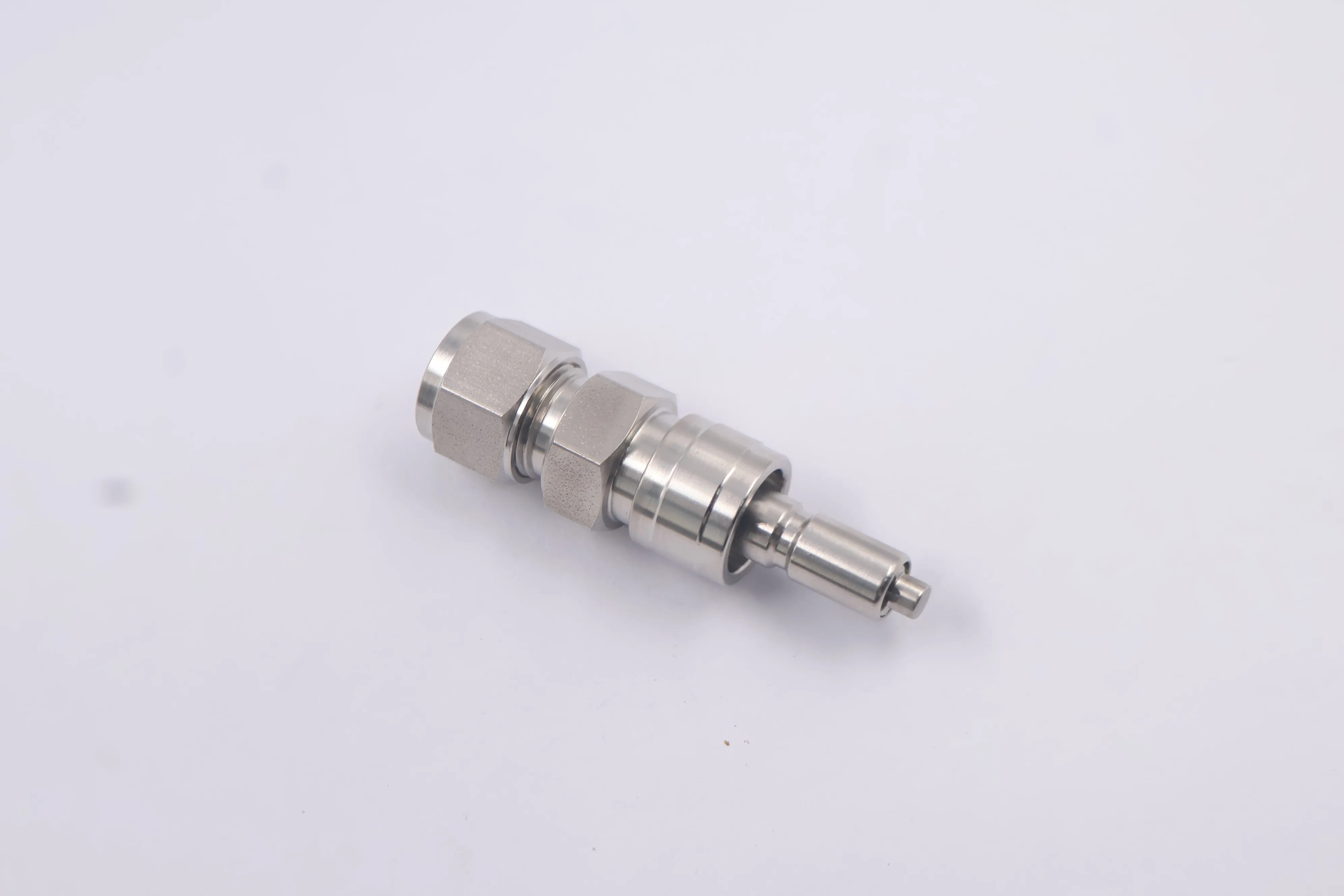 SS-QC4-D-6M0,Stainless Steel Instrumentation Quick Connect Stem with Valve,0.2 Cv,6mm Tube Fitting,Can Combination with Swagelok