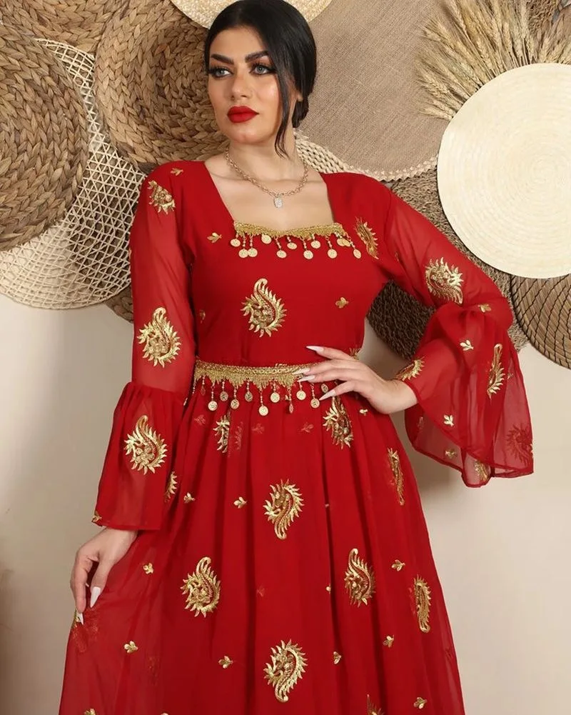 Charming Red Middle East Dress Robe Embroidery Flare Sleeves Square Neck Elegant Dubai Evening Gowns Abaya Jalabiya Autumn