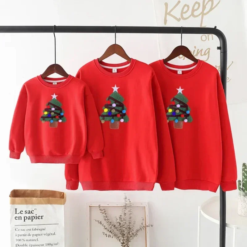 thumbnail image 4 of Conjuntos familiares a juego para Navidad Ropa de calle Pijamas de invierno Tops Adultos Niños Bebés Camisetas de vellón Feliz Navidad Ropa familiar de Año Nuevo, 4 of 5