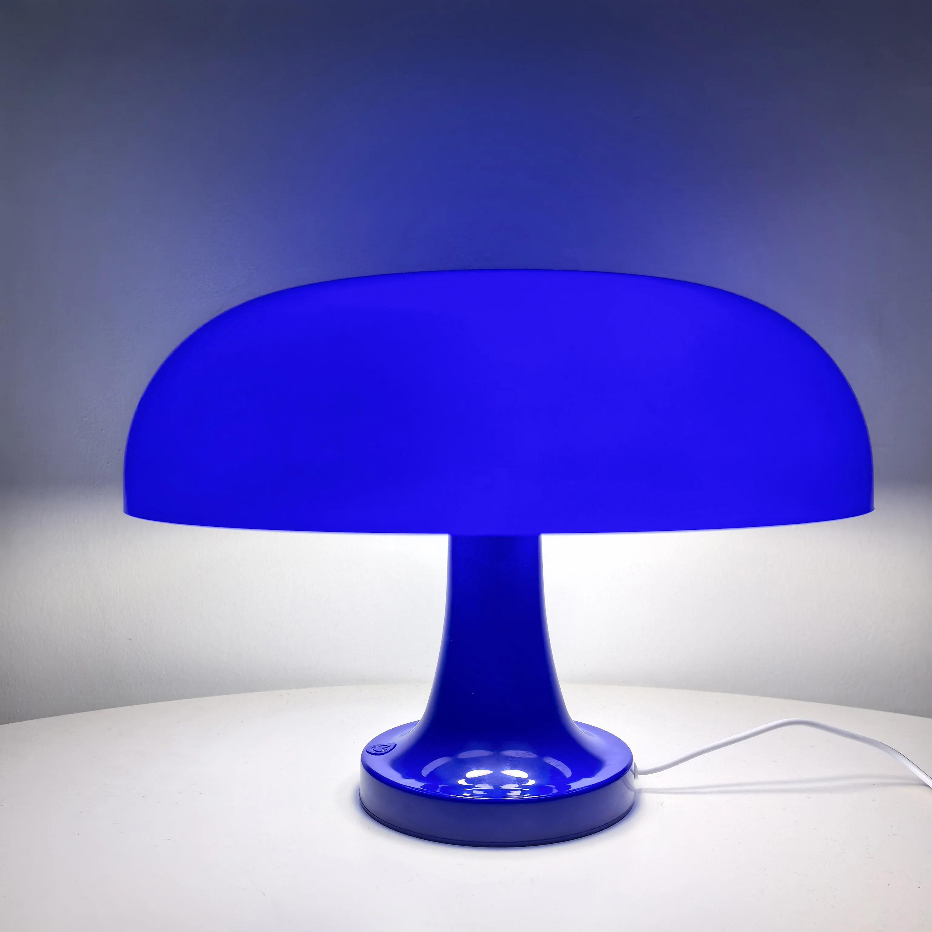 Modern Bauhaus Mushroom Table Lamp 6