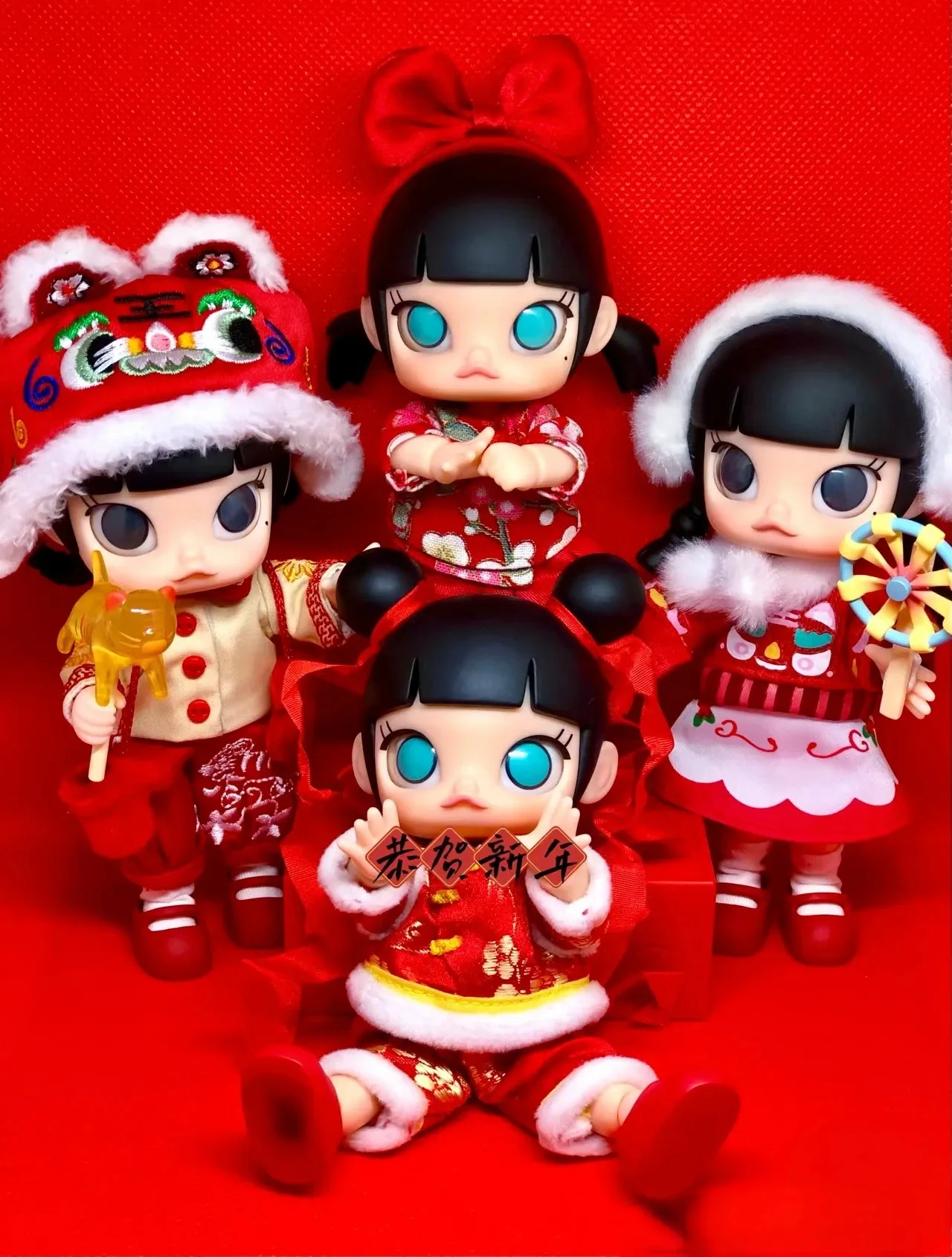 モリーハッピー中国の旧正月人形、黒い目を持つ女の子の姿、虎の帽子  