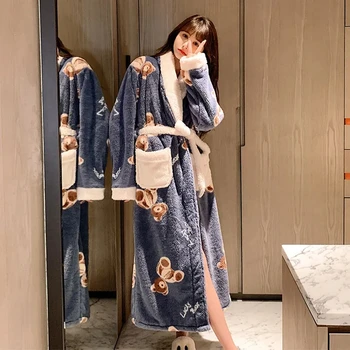 2026 Winter Robe Women's Coral Velvet Thickened Bathrobe Long and Extra Long New Autumn/Winter Flannel Pajamas Women