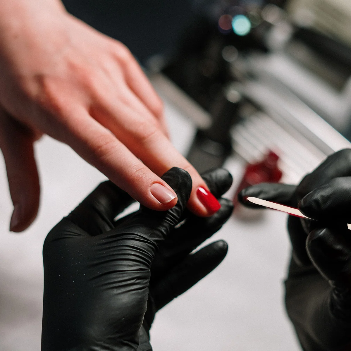 

50 Pcs Pedicure Tools Dead Skin Pushers Polishers Manicure Cuticle Cleaing Stick Putters