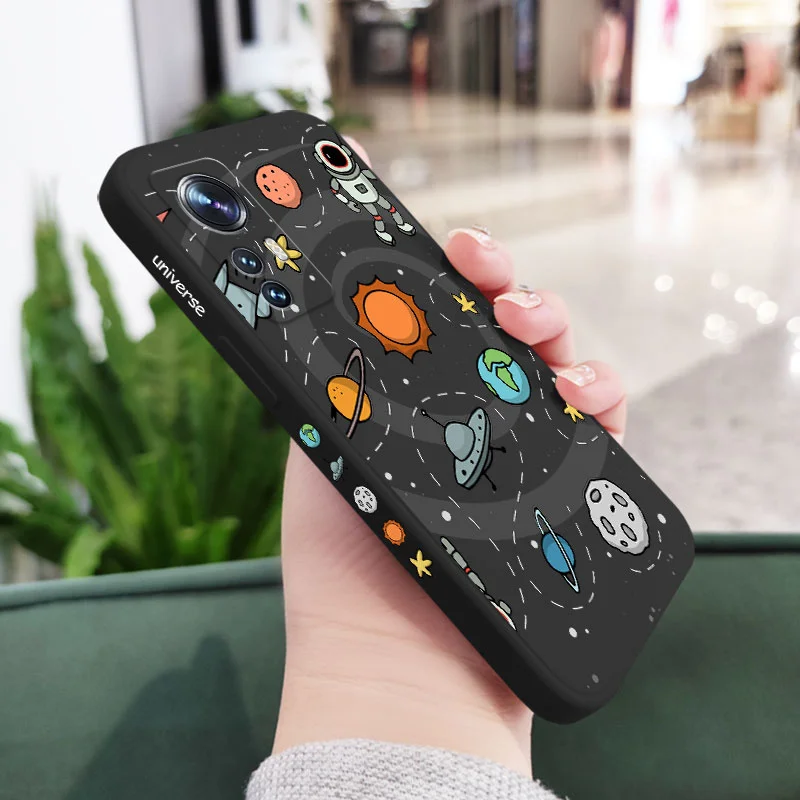 Astronaut-Themed Liquid Silicone Phone Case