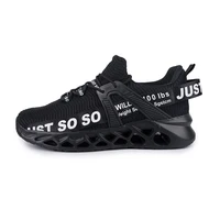 New large size men's sports shoes mesh surface breathable comfortable thick soled men's shoes outdoor sports running shoes 2