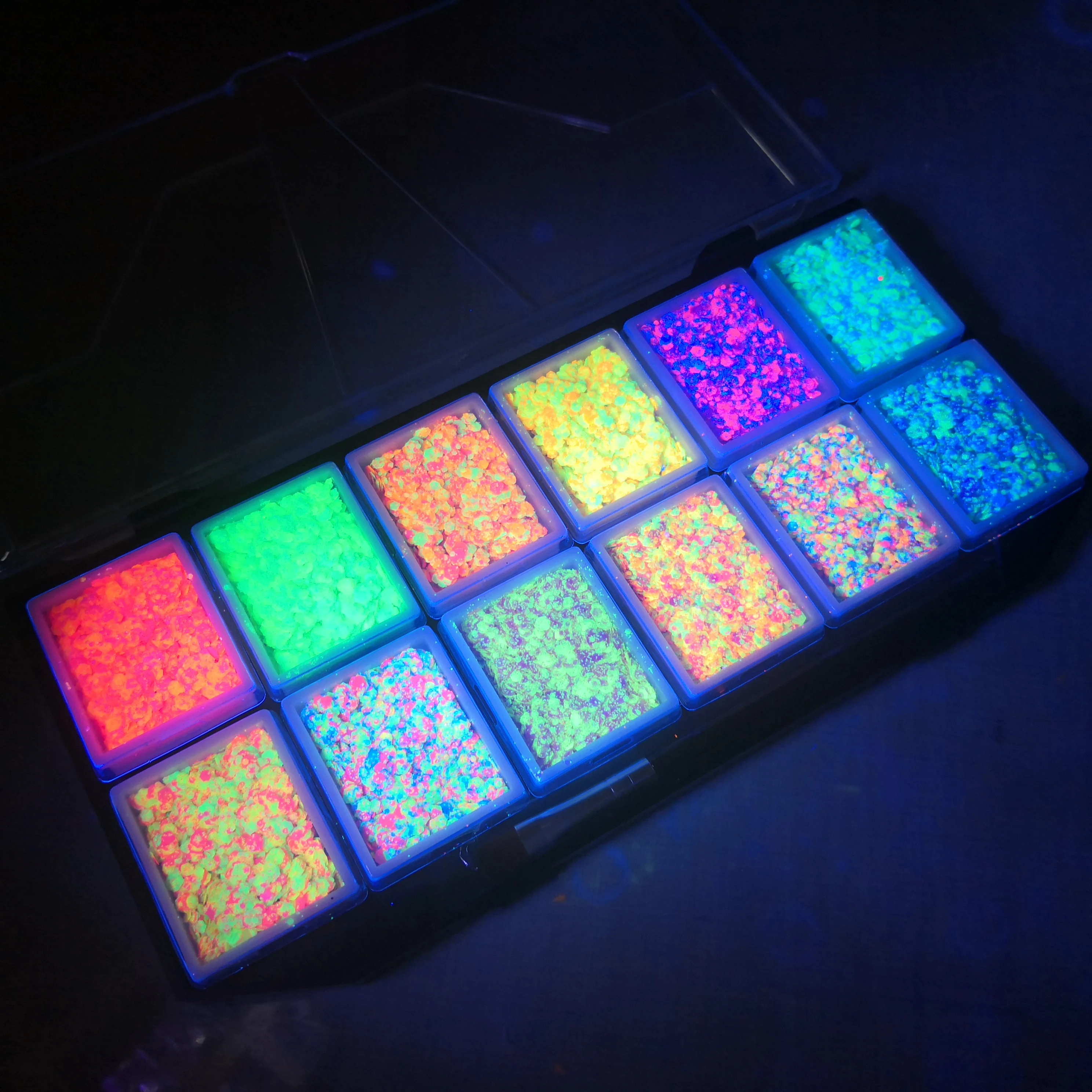 Christmas Sequins Decorative Body Cream Luminous Holographic Multicolor UV Chunky Glitter Gel Paste Palette 6