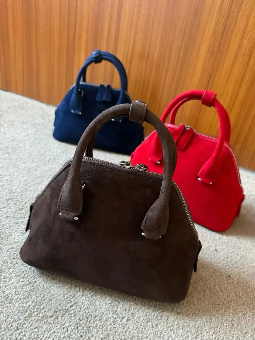 Fashionable Summer Women's Cowhide Diagonal Cross Bag