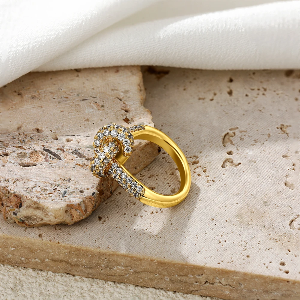 Zircon Intersection Ring Classic Design Style Stainless Steel Waterproof Anti Fading Geometry Lady Jewelry Gift
