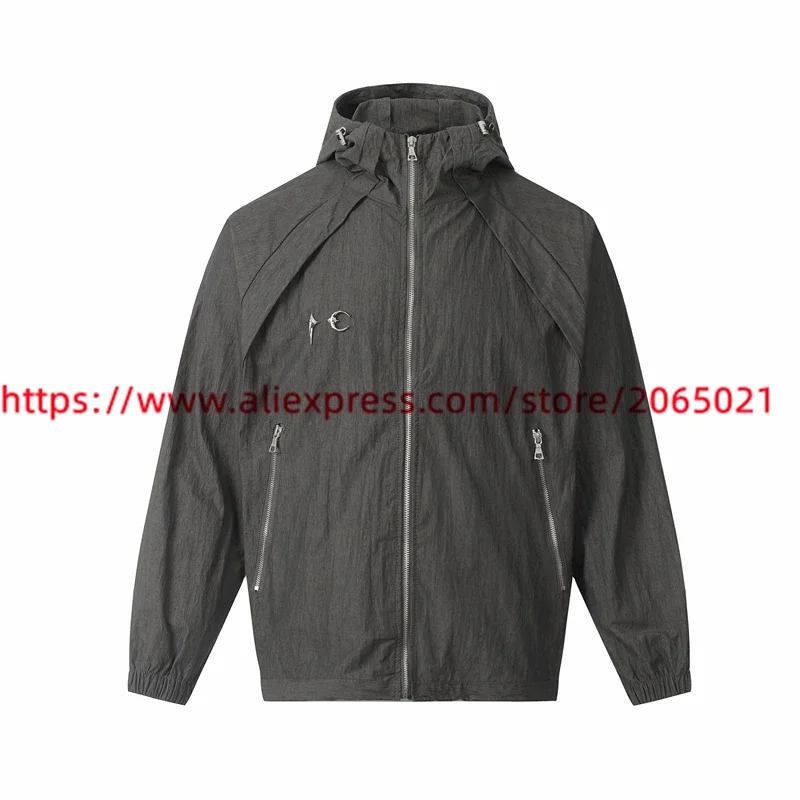 Thug Club Metal Logo Jacket Men Women Patchwork Sunscreen Windbreaker Jackets 15 S144910115c5440c189658905c61ae5237