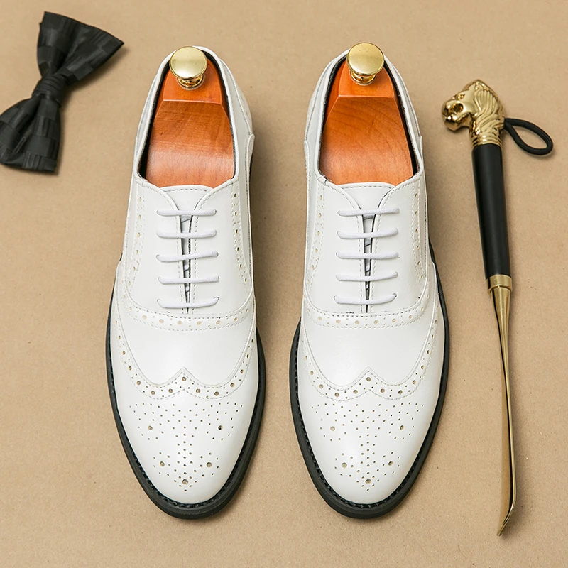 Men's Brogue shoes Lace Up Office Business Shoes for Men's Banquet Groom Wedding Shoes