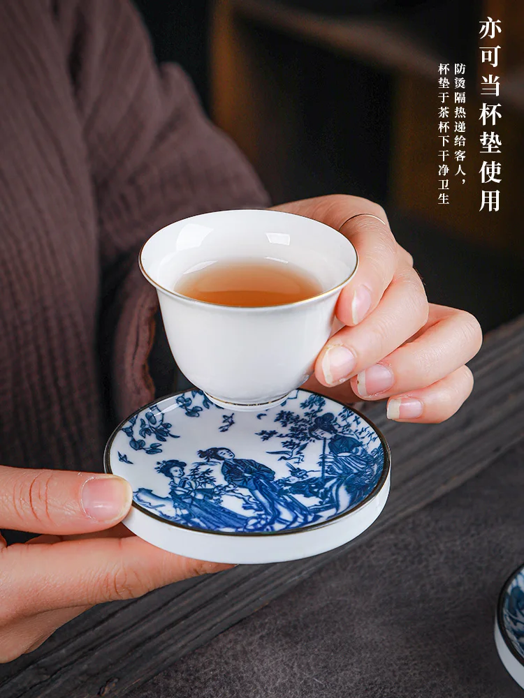 

Vintage Blue and White Teacup Pad Set with Ceramic Insulation and Tea Saucers Chinese Tea Accessory Intangible cultural heritage