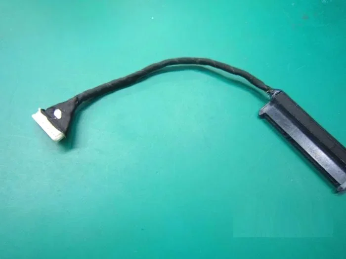 Новый Соединительный кабель для жесткого диска SAMSUNG NP550P5C NP550P7C (art.: 7ac01f7fe) - 7ac01f7fe