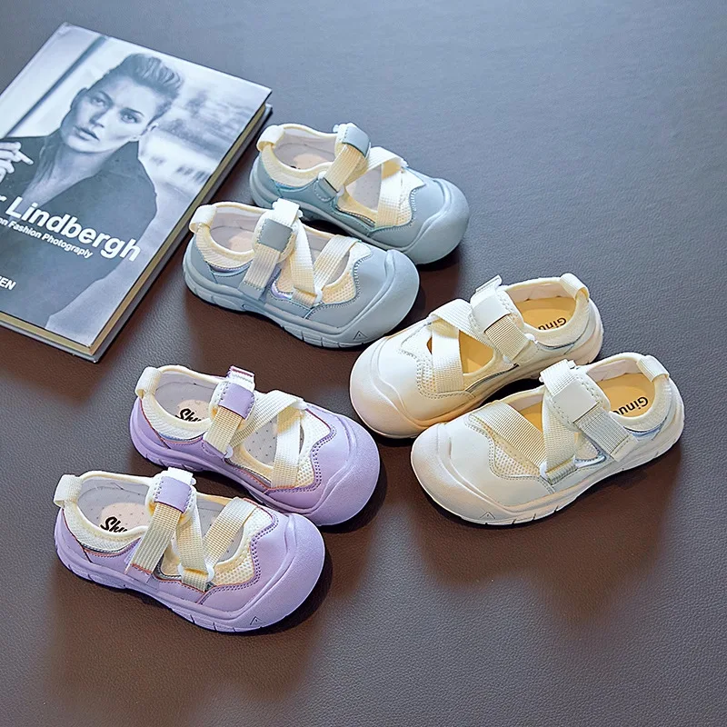 

Children's Baotou Sandals 2024 Spring and Summer New Girls Leisure Beach Shoes Hollow Breathable Baby Shoes