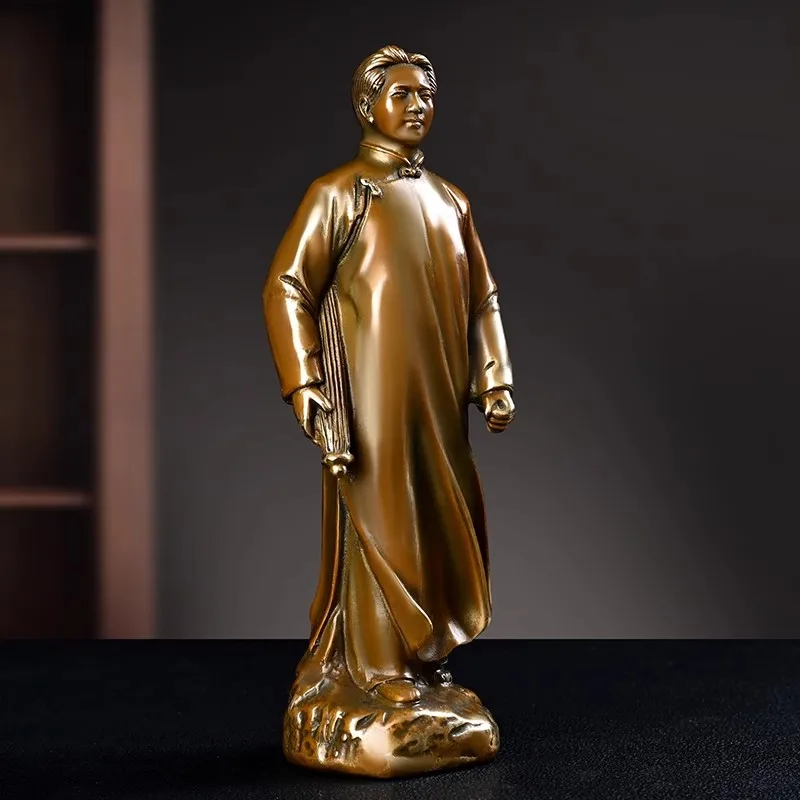 Young Mao Zedong ornaments a pure copper statue of Chairman Mao Zedong, a great man,home and office decoration