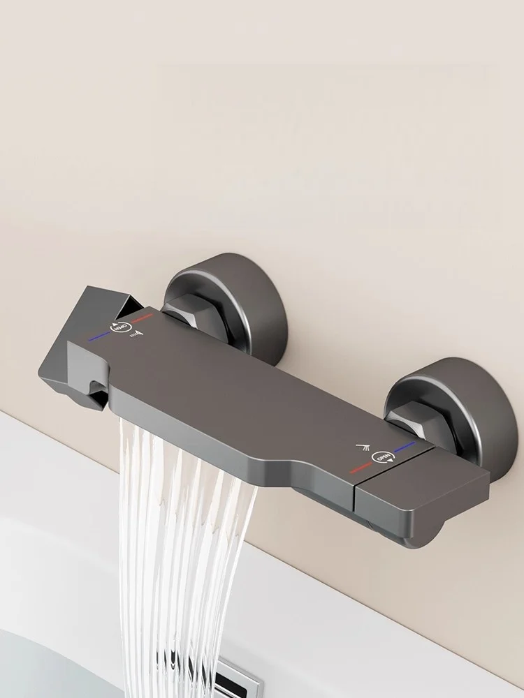 วาล์วผสมทองแดงแบบไหลแรงสูง, ก๊อกน้ำสำหรับอ่างอาบน้ำโดยเฉพาะ, ก๊อกน้ำฝักบัวแบบติดผนังแบบน้ำตก พร้อมระบบน้ำร้อนน้ำเย็นแบบแรงดันสูง 1