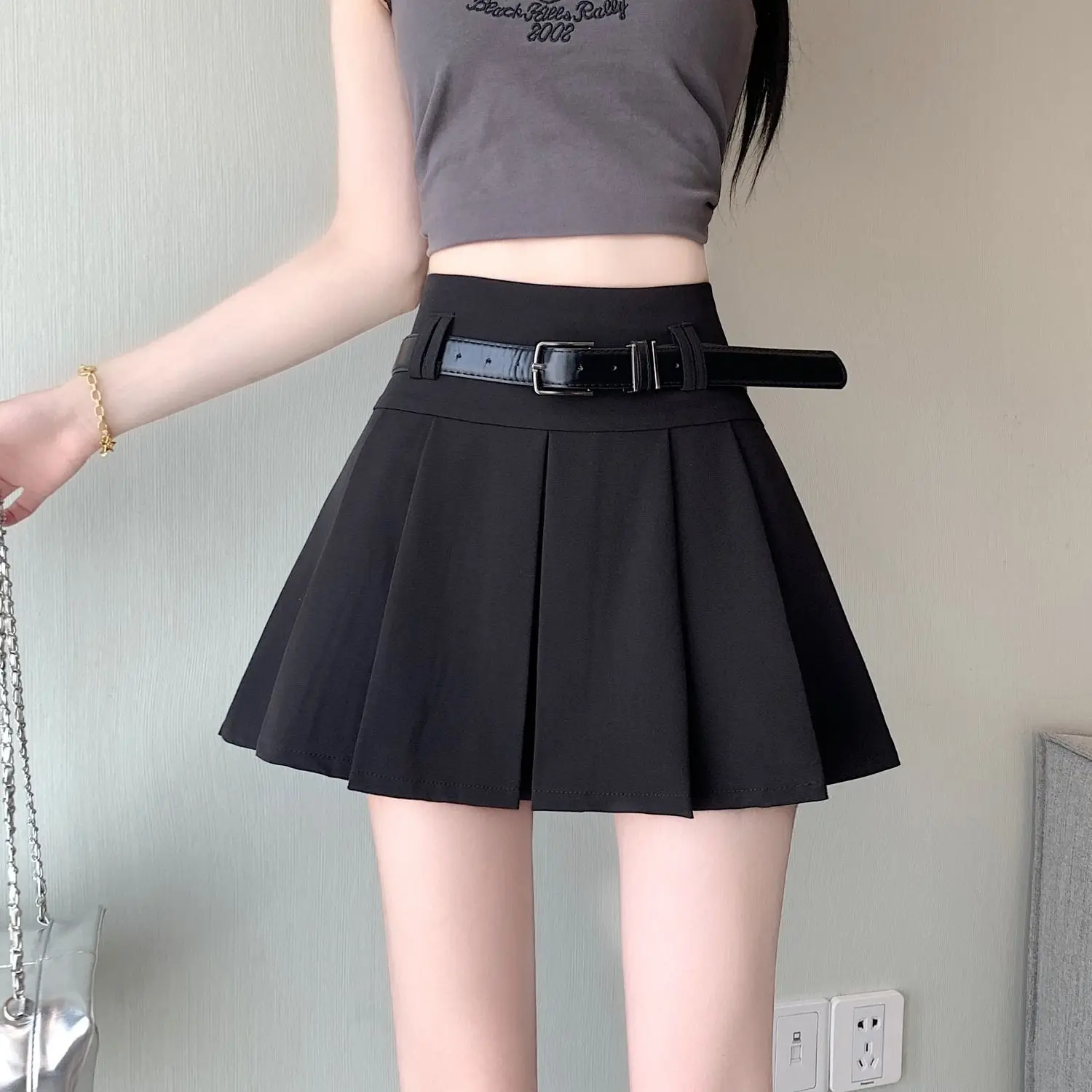 High End Gray Half Length Skirt for Women Summer Wear New Fashionable and Stylish Figure High Waisted A-line Pleated Short Skirt