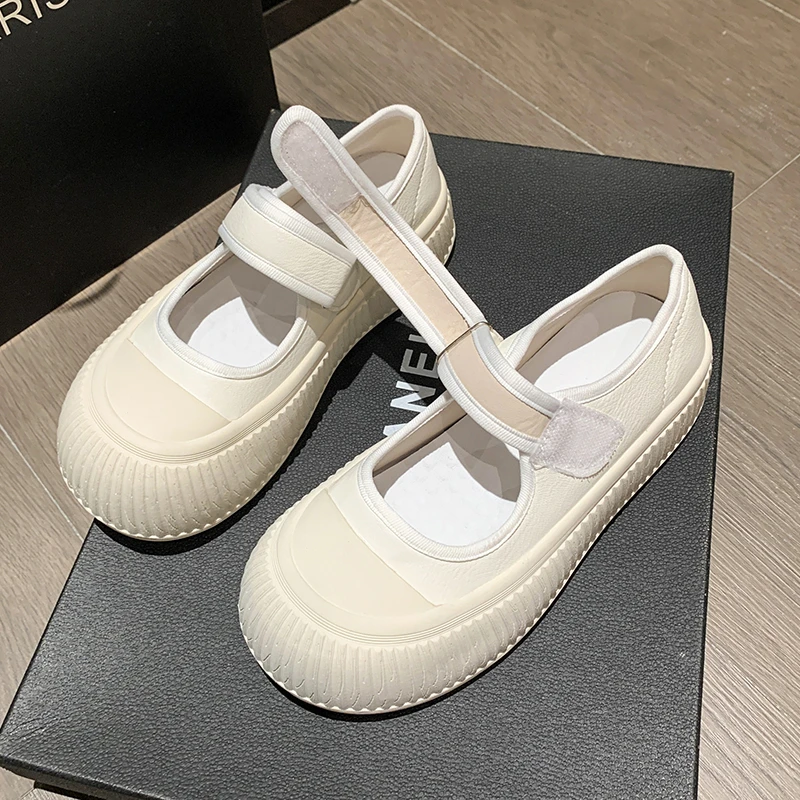 

New Fashion Summer Half Care White Shoes Breathable Casual Women Shoes Comfortable Breathable Portable Women Slippers
