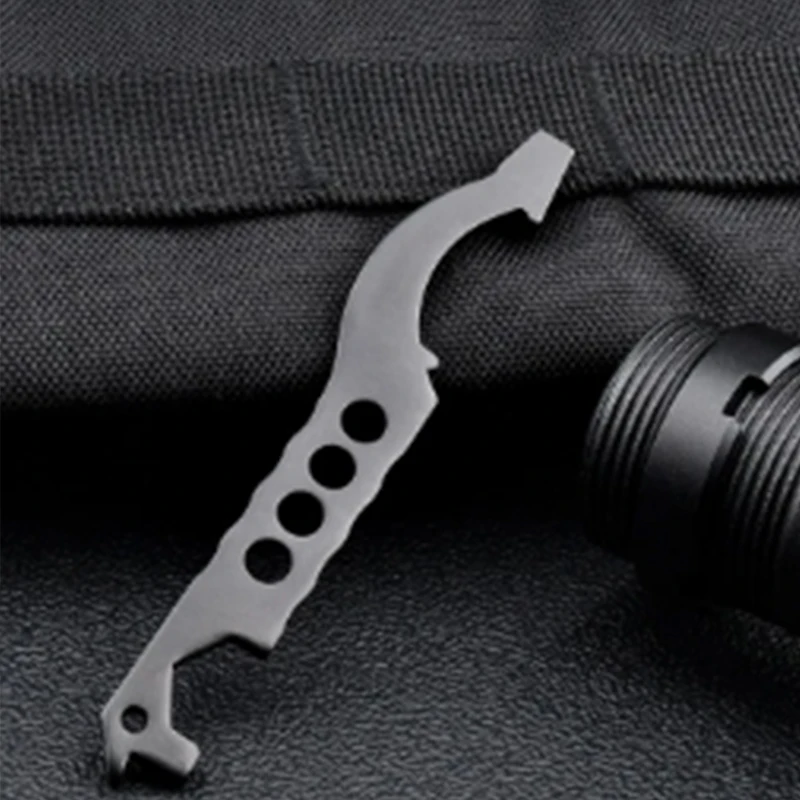 Maintenance Screwdriver Gunsmith Tools Tactical Multitasker M4 TOOLS Multipurpose Maintenance Screwdriver Keychain Bicycle Repair Buffer Tube Modification AR15