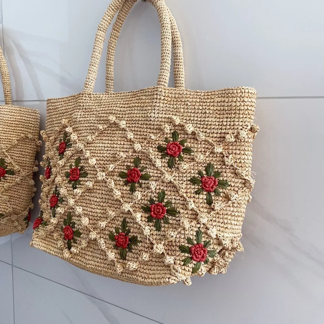Bohemian Flower Straw Bag Handbag Summer Raffia Beach Bags for Women Shoulder Bag Handmade Bali Travel Woven Rattan Bags Tote