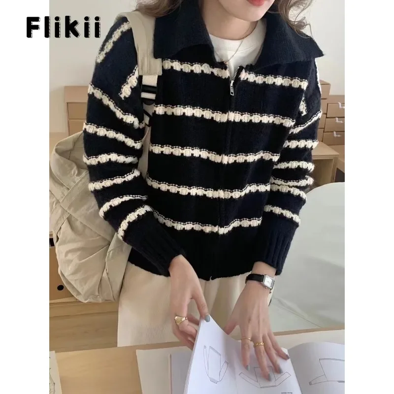 

2023 Winter Retro Casual Zipper Sweater Women Vintage Striped Jumpers Knitting Long Sleeve Turn Down Collar Slim Cardigans
