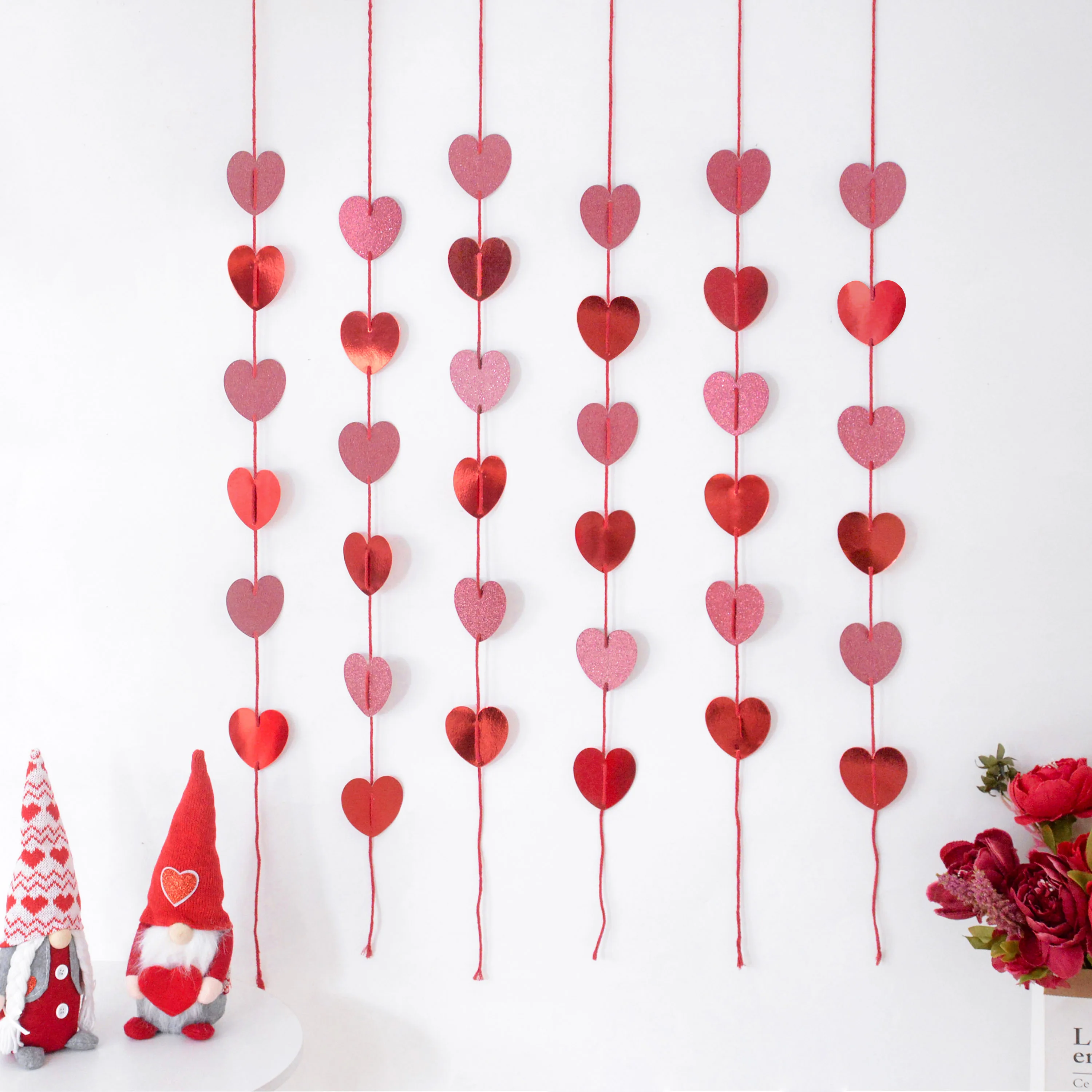 

154cm Glitter Red Hearts Paper Garland Valentines Day Heart Hanging String Garland Banner Wedding Birthday Party Home Decoration