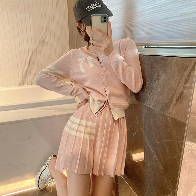 Butterfly Fashion Knitted Cardigan British and French Art Student Preppy Style Small Suit Dress Autumn Classic TB Temperament