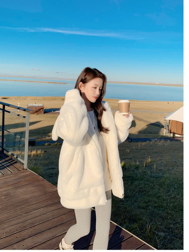 Coat Women's Pure White Thick Warm Cartoon Rabbit Ear Shape Loose Casual Cute Lamb Wool Long Sleeve Temperament Commute Comfort