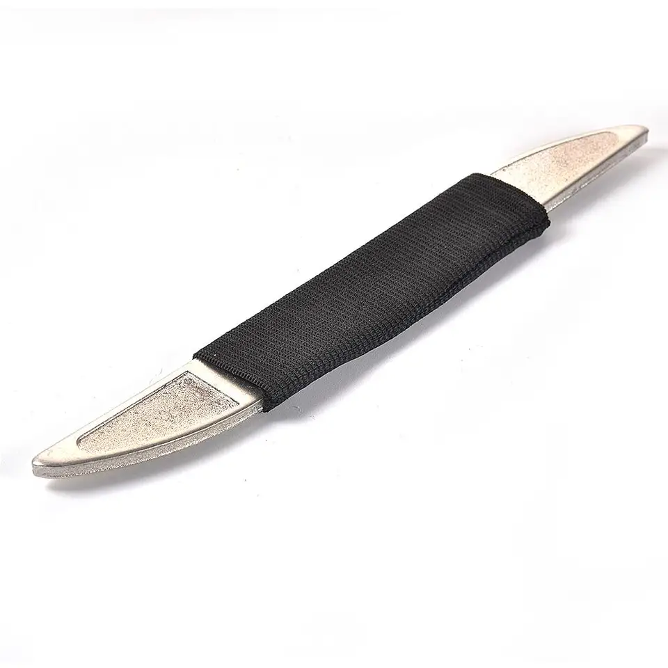 Kit Lima Per Tasti Chitarra Con Protezione Tastiera E Spugna Abrasiva – 4 In 1 Per Livellamento E Lucidatura, Acciaio Inox Con Impugnatura Ergonomica