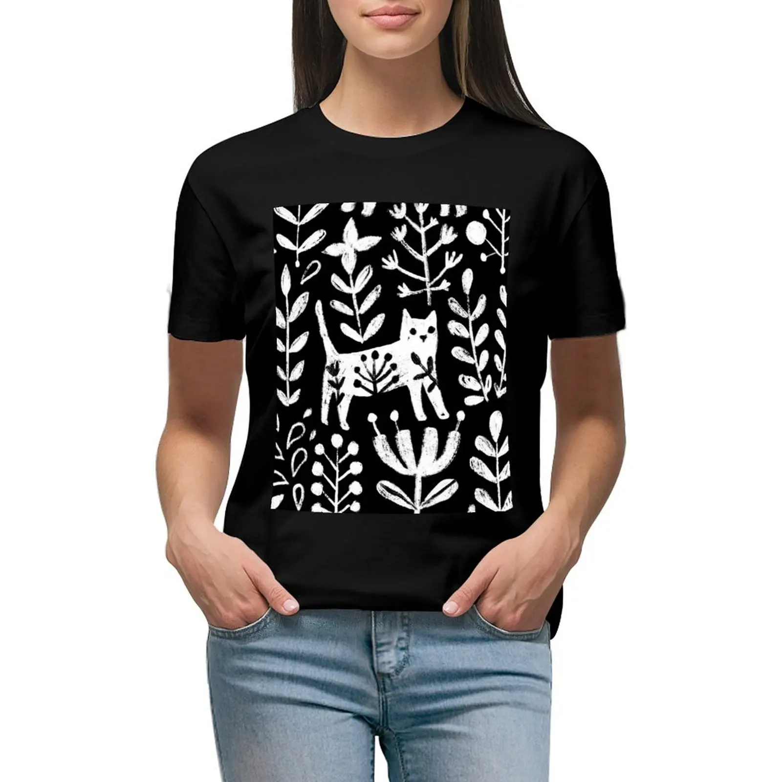 

Black and white cute cats and summer flowers T-shirt animal print shirt for girls summer clothes Women's tops