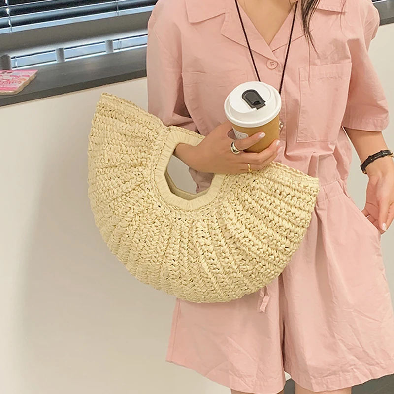 Moon Bag Beach Vacation Grass Bag Vine Weaving Handbag Womens Bag Summer Woven Straw Bag Large Capacity Shoulder Shopper Totes