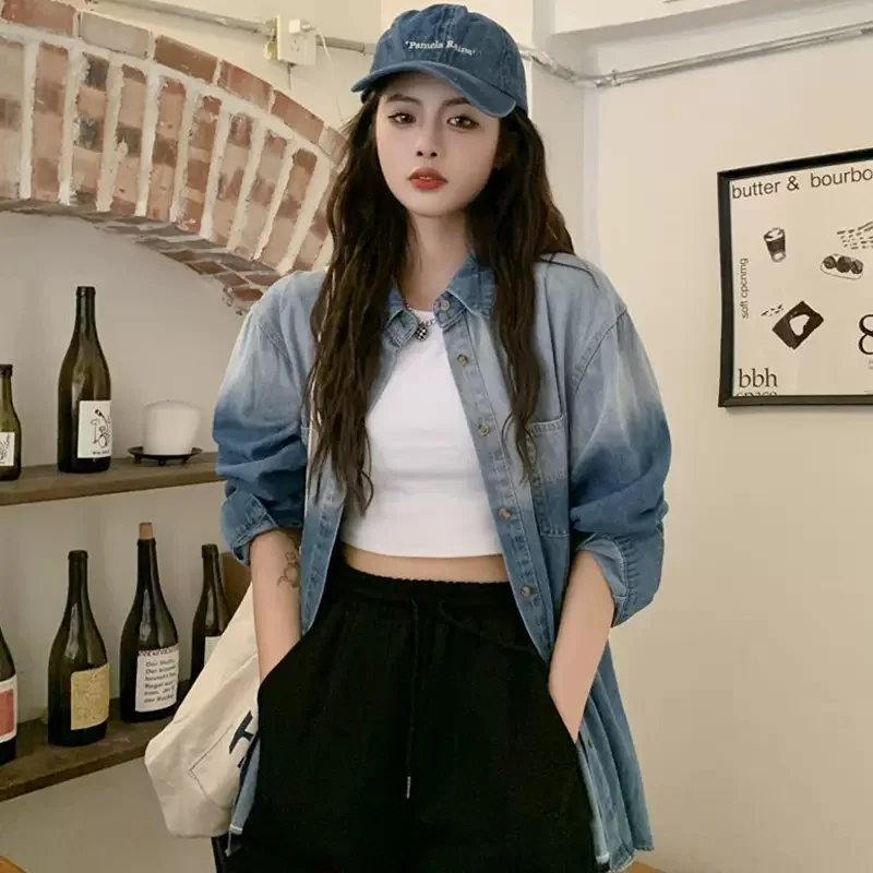 

Gradual Change Denim Shirt Coat Female 2023 Spring Autumn Retro Loose Outer Wear Casual bf Wind Long Style Long-sleeved Shirt XA